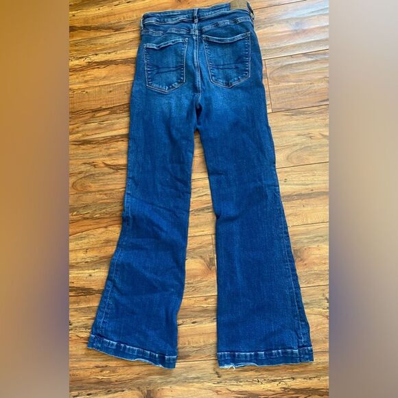 American Eagle Outfitters Super High Rise Flare Stretch Jeans sz 6 - Picture 3 of 12